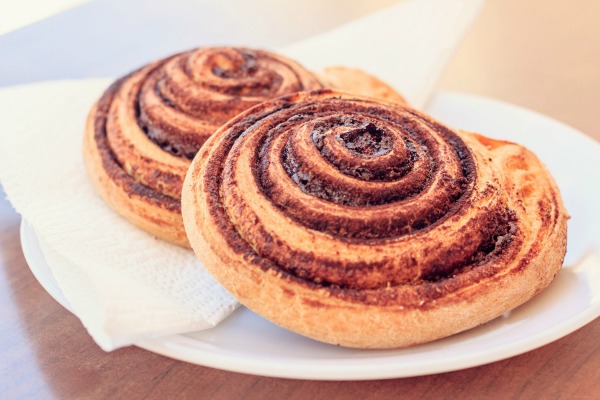 Cinnamon rolls