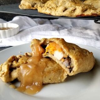 Gluten-Free Thanksgiving pasties served with Full Flavor Foods gravy