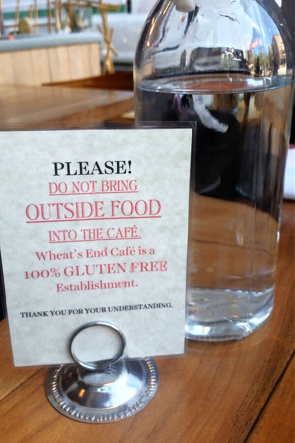 NO Outside Food sign