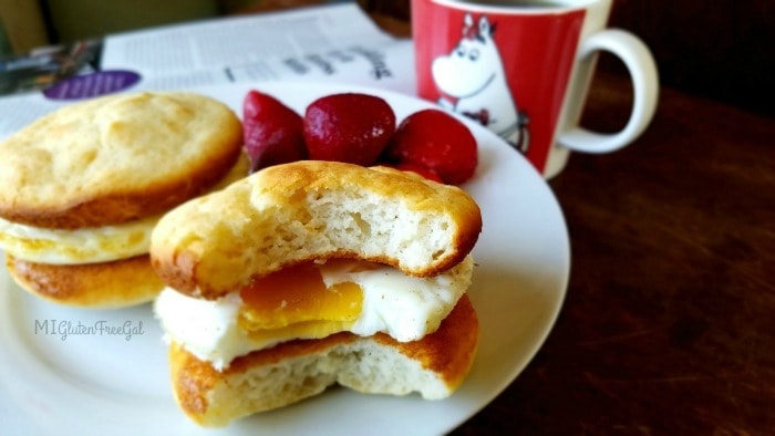 This gluten-free breakfast sandwich is perfect with strawberries and a cup of coffee - MI Gluten Free Gal