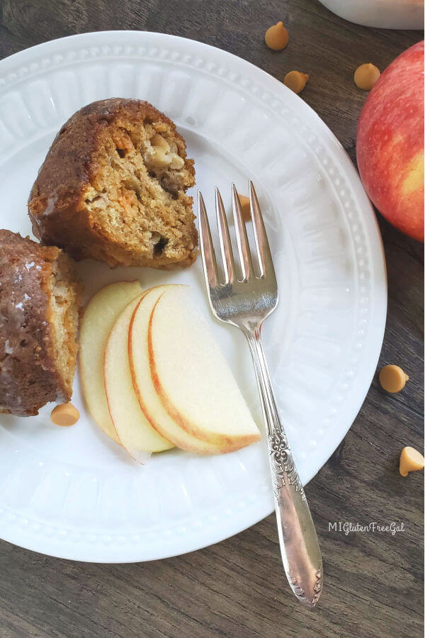 small gluten free applesauce bundt cake slice on plate