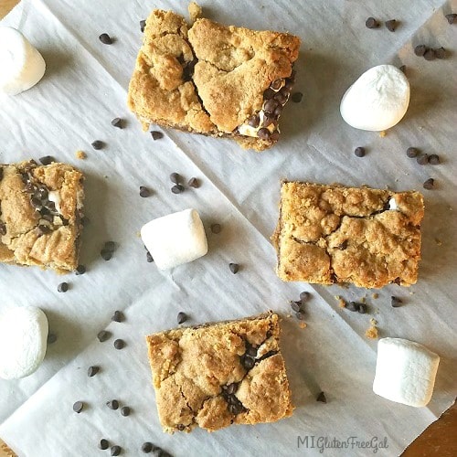 One actually uses marshmallow fluff, not whole marshmallows, to make these gluten-free S'mores bars