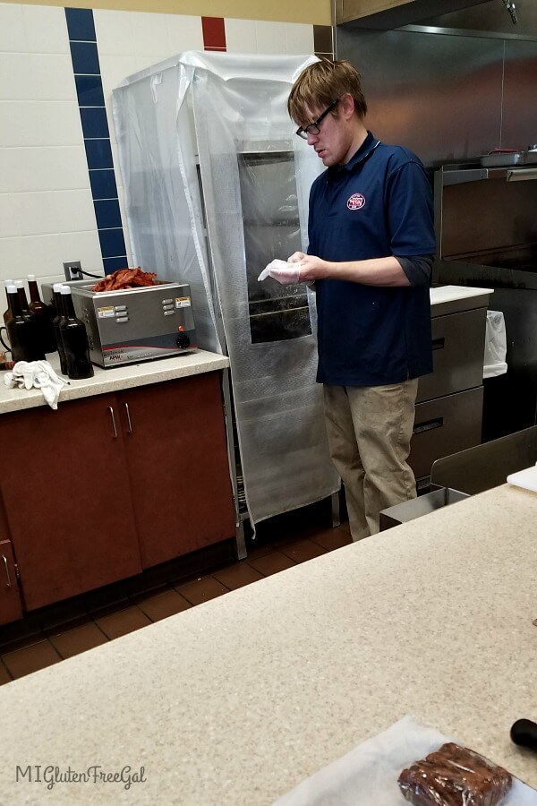 Prior to making your Jersey Mike's gluten free Sub,, staff should wash hands and change gloves. 