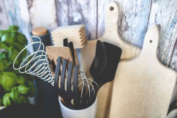 dining out gluten free questions to ask about restaurant utensils and cookware