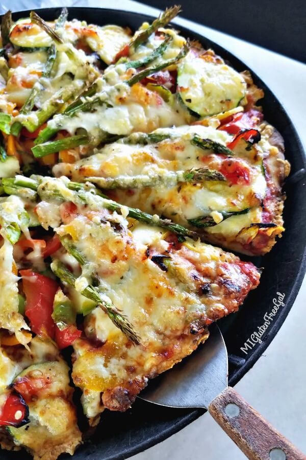 silver beach pizza NON gluten free pizza with asparagus