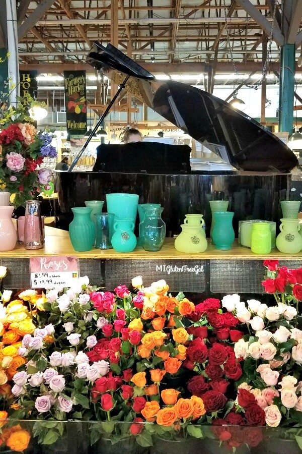 Horrocks Farm Market Piano and Flowers