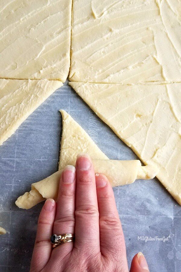 Gluten Free Crescent Roll Dough (A Pillsbury Copycat Recipe) - Let Them Eat  Gluten Free Cake