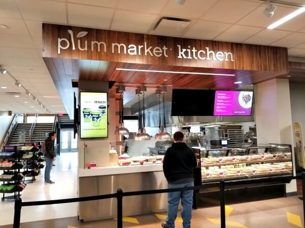 Oakland University Plum Market Kitchen Station in Campus Center