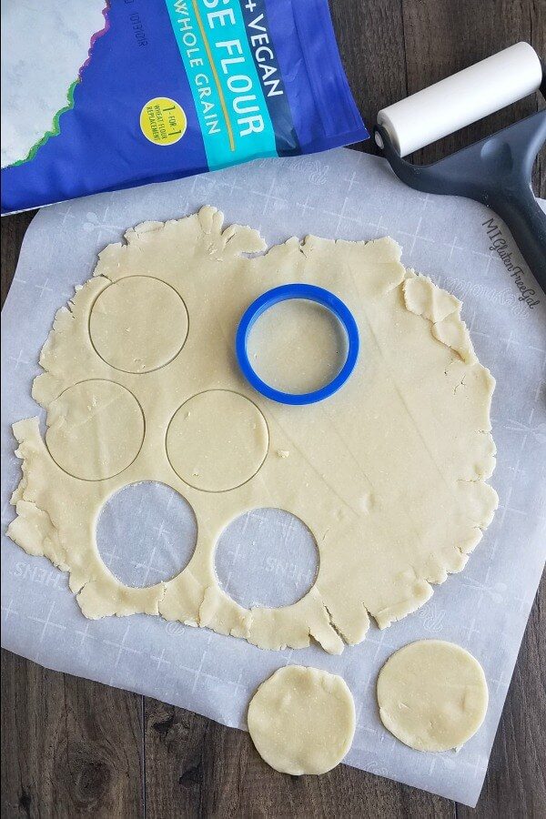 gluten free pie crust dough made with Pamela's Products Artisan Flour