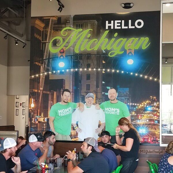 wahlburgers flint arches Wahlburg brothers