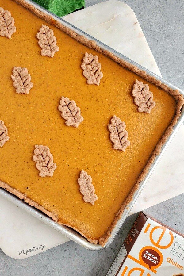 Grain Free Pumpkin Sheet Pan Pie Baked Pie topped with leaves 