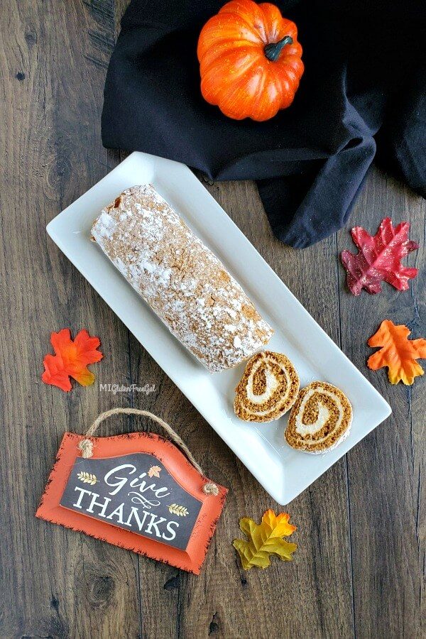 https://miglutenfreegal.com/wp-content/uploads/2019/10/gluten-free-pumpkin-roll-overhead-1-600x900.jpg