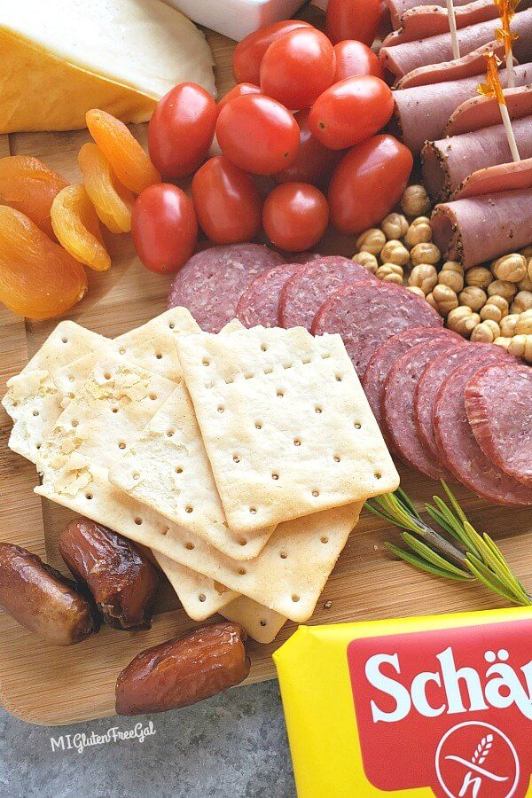 charcuterie board table crackers close up