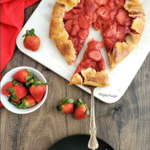 gluten free strawberry galette sliced