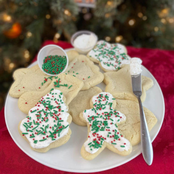 Holiday Cookie Baking Must Haves with recipes! - Gwin's Tiny Kitchen