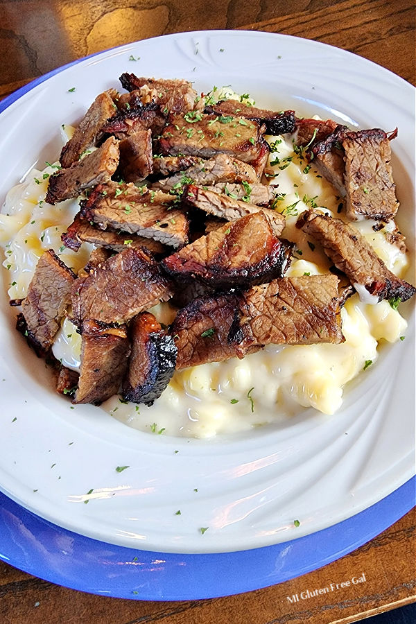 Gluten Free Queso Mac and Cheese with Beef Brisket