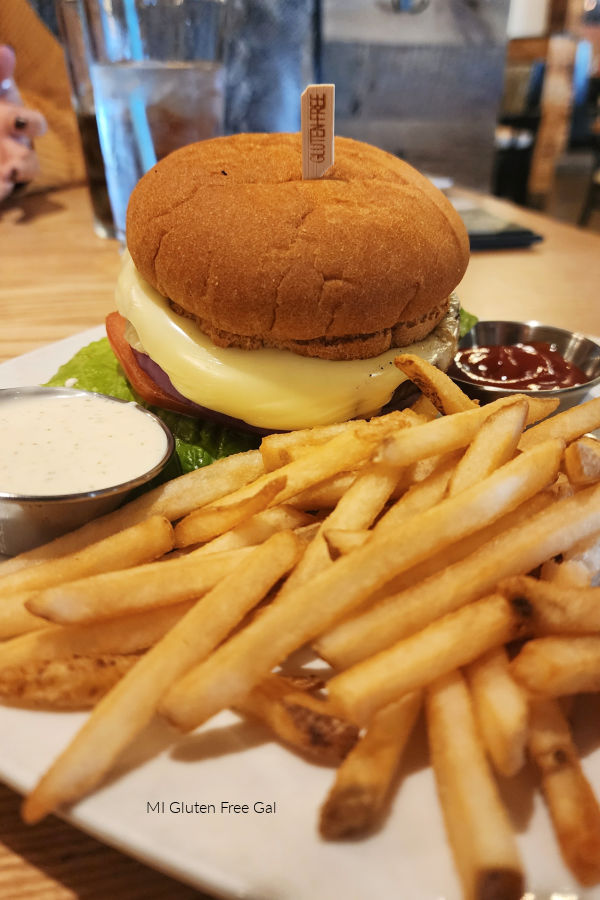 Sedona Taphouse Gluten Free Cheeseburger