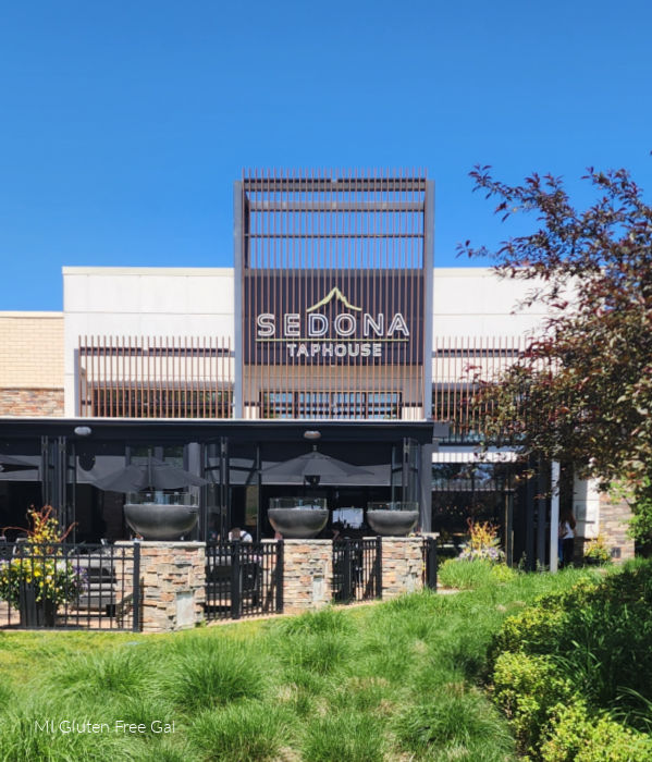 Sedona Taphouse Novi, MI at Twelve Oaks Mall